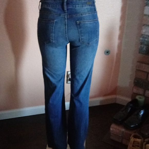 Gently-loved KUT Jeans - Picture 3 of 8